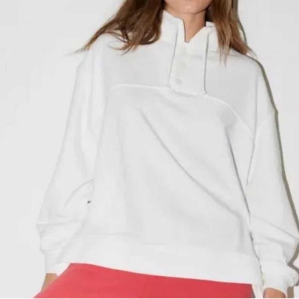 Uo Out From Under Belmar Henley Popover Sweatshirt White Medium